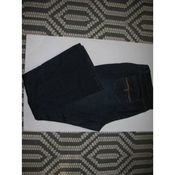 Smith Blue Jeans size 16 relaxed fit. Waist 41” Rise 9.5” 31” inseam Straight - Picture 5 of 8